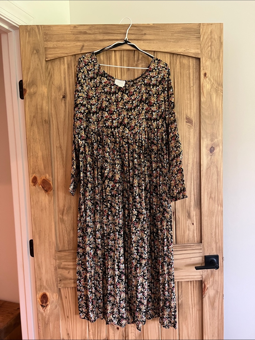 Women's Vintage Floral Maxi Dress